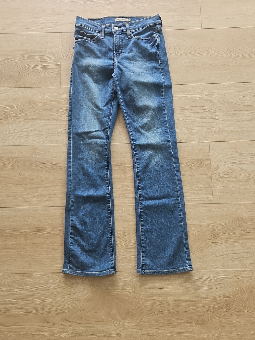 Levi's 315 Shaping Bootcut